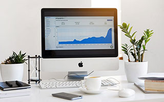 开云娱乐-男子篮球季后赛战况激烈，冠军悬念持续升温，男篮季后赛2021